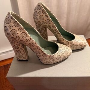 Paola d’Arcano Camelia Made in Italy Brocade Platform Heels | Size 38
